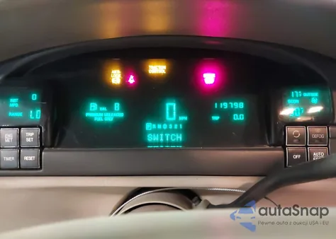 1997 Cadillac Deville Standard z USA, uszkodzony, nr VIN 1G6KD54Y1VU287734